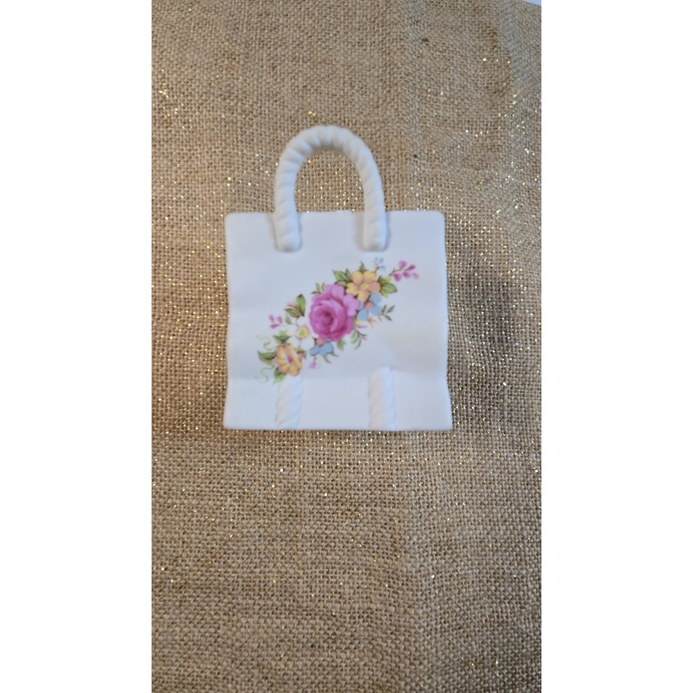 EE-1437. Floral Porcelain gift bag